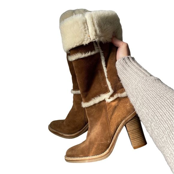 Browns Shoes - *SOLD* Vintage Y2K Browns tan and cream suede & shearling heeled boots 37